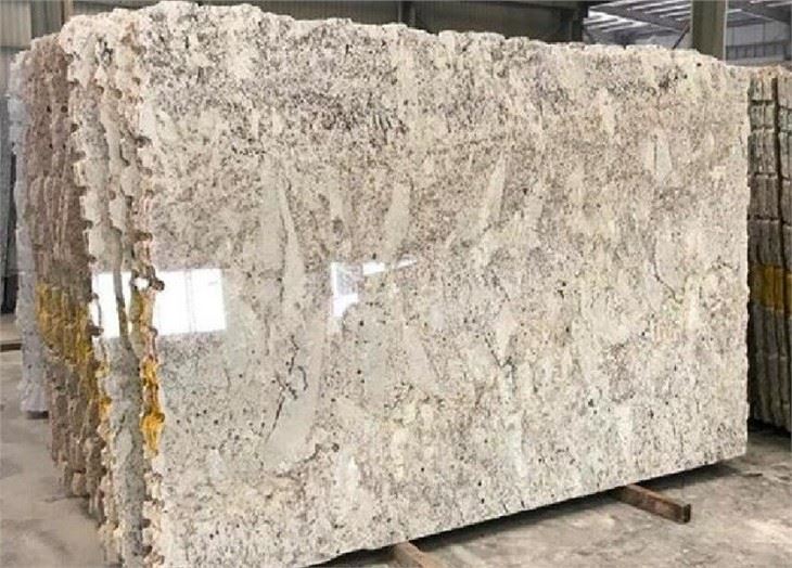 व्हाइट गैलेक्सी ग्रेनाइट स्लैब